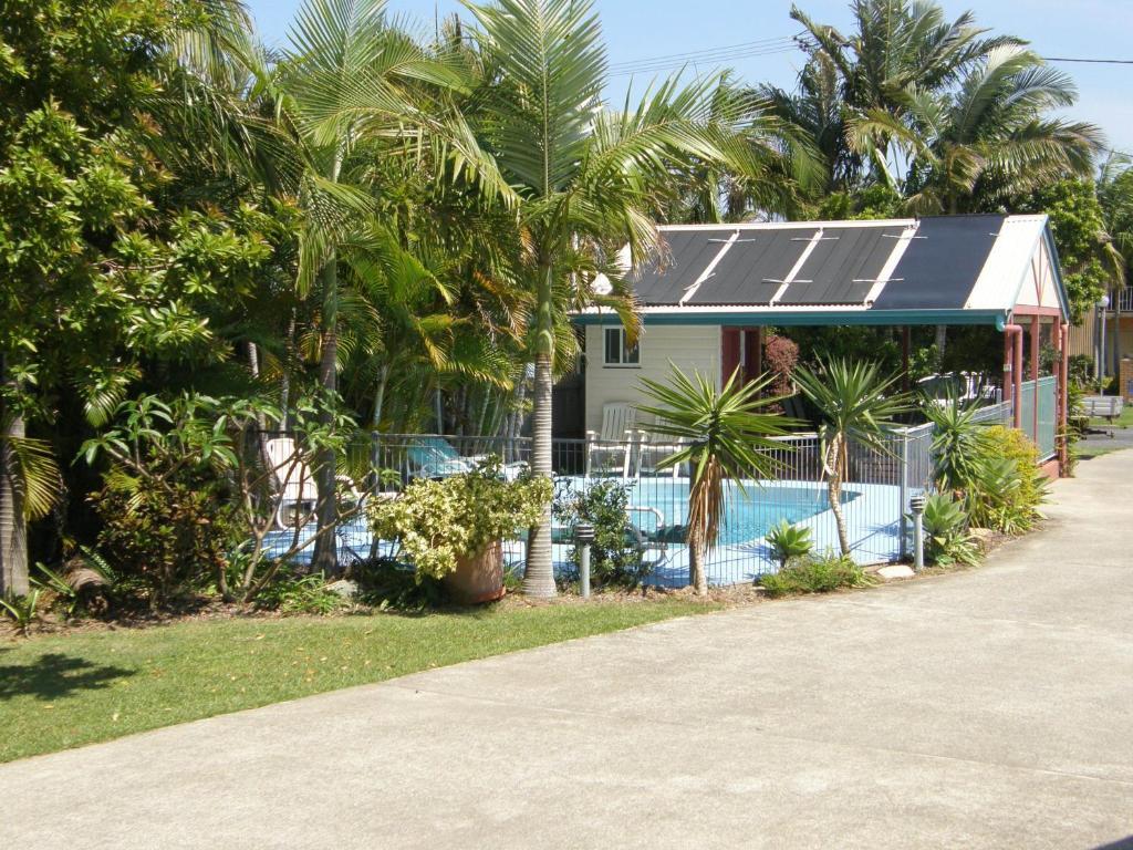 Dolphin Sands Holiday Cabins 科夫斯港 外观 照片