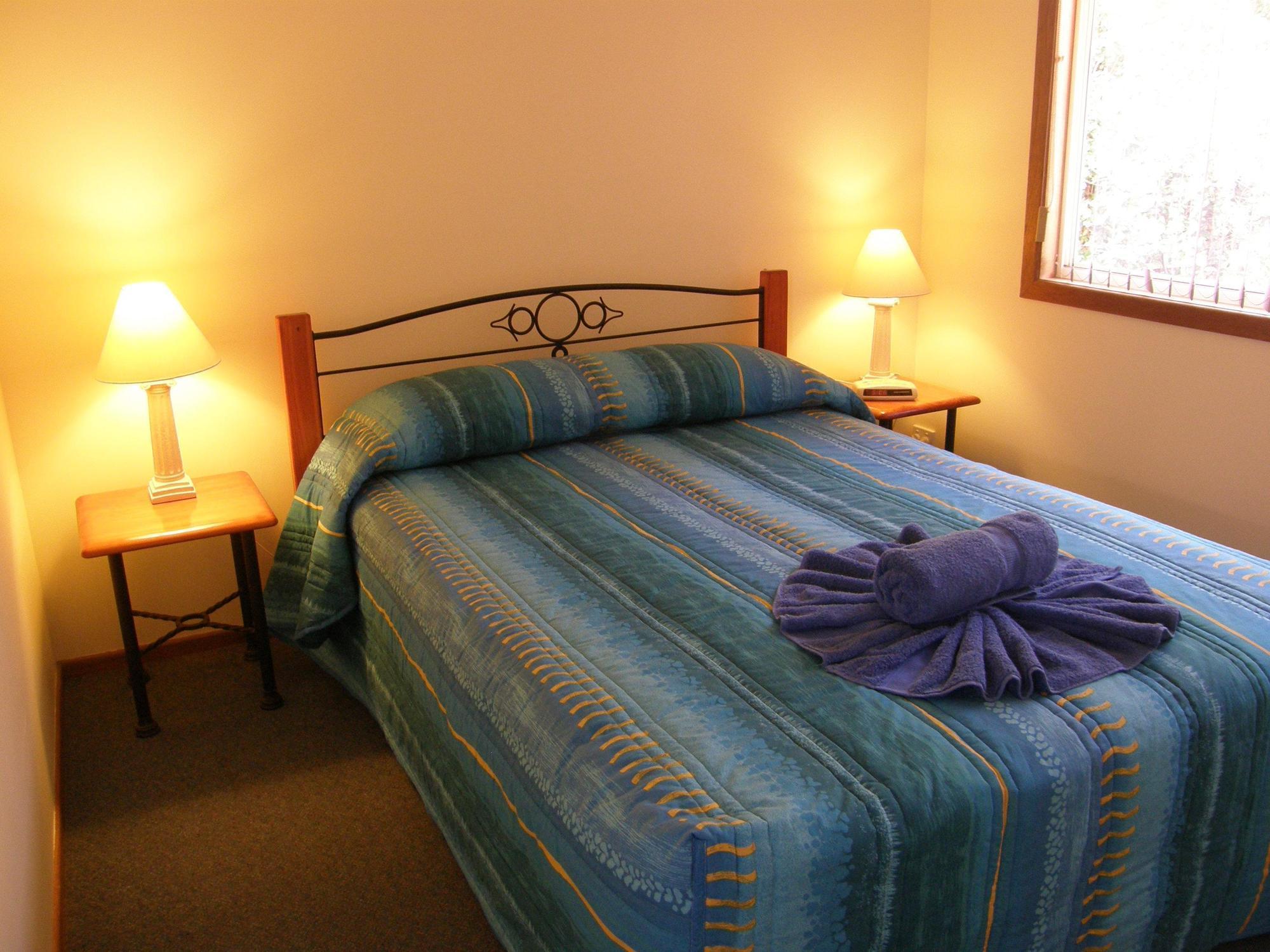 Dolphin Sands Holiday Cabins 科夫斯港 外观 照片