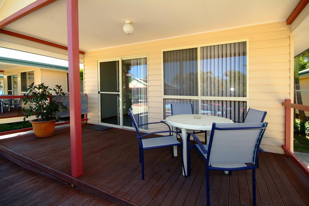 Dolphin Sands Holiday Cabins 科夫斯港 外观 照片