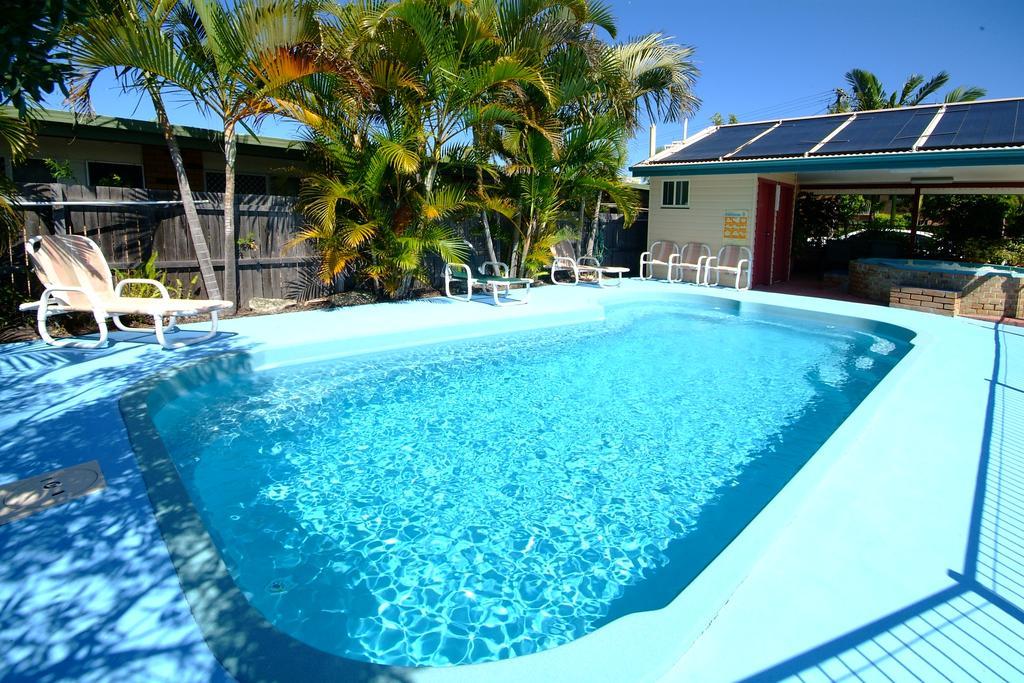 Dolphin Sands Holiday Cabins 科夫斯港 外观 照片