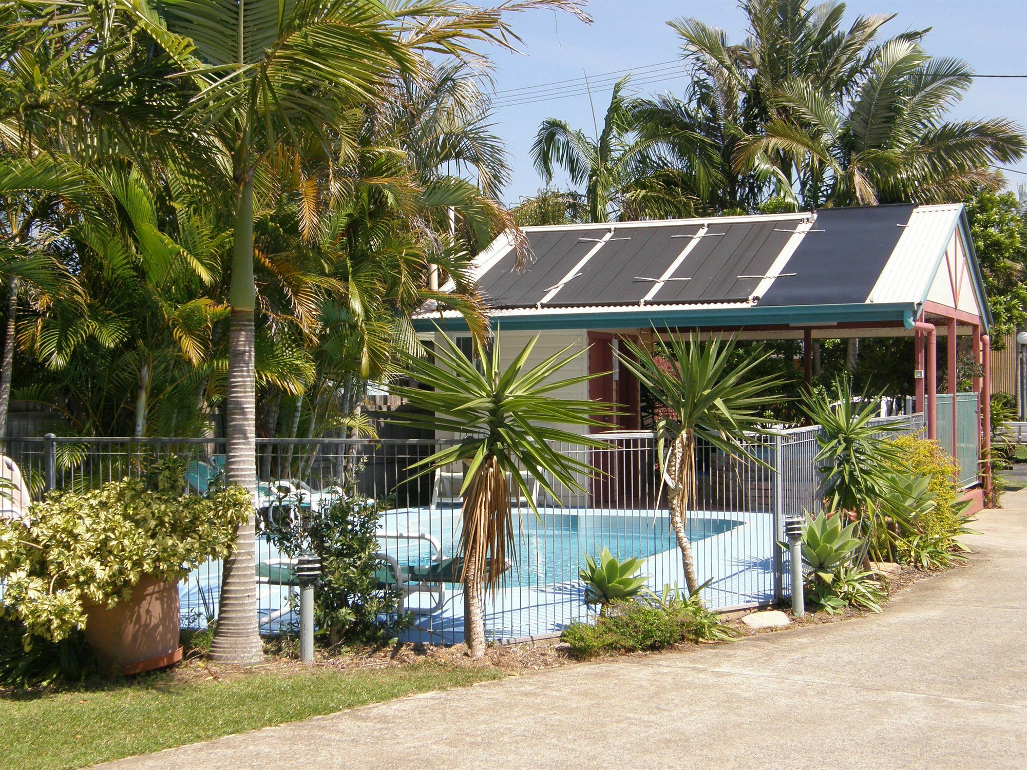 Dolphin Sands Holiday Cabins 科夫斯港 外观 照片